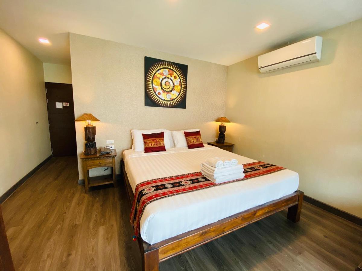 C Hotel Boutique And Comfort Chiang Mai Dış mekan fotoğraf