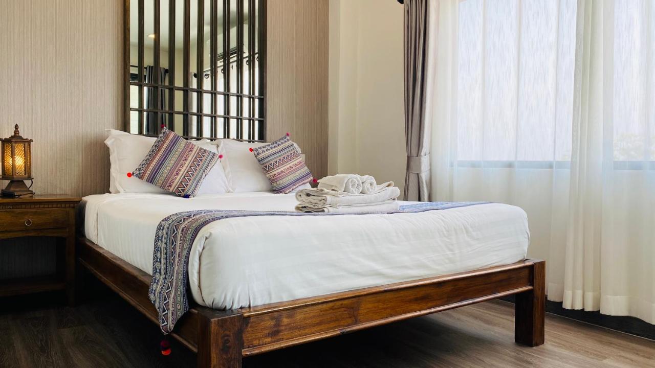 C Hotel Boutique And Comfort Chiang Mai Dış mekan fotoğraf